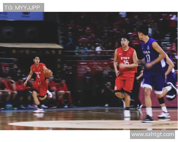 广州篮球队的反击革新之路：从传统到现代的全面转型与突破